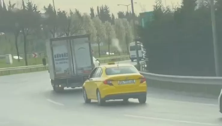 İstanbul’da yol vermeyen sürücüyü takip eden taksici tehlike saçtı