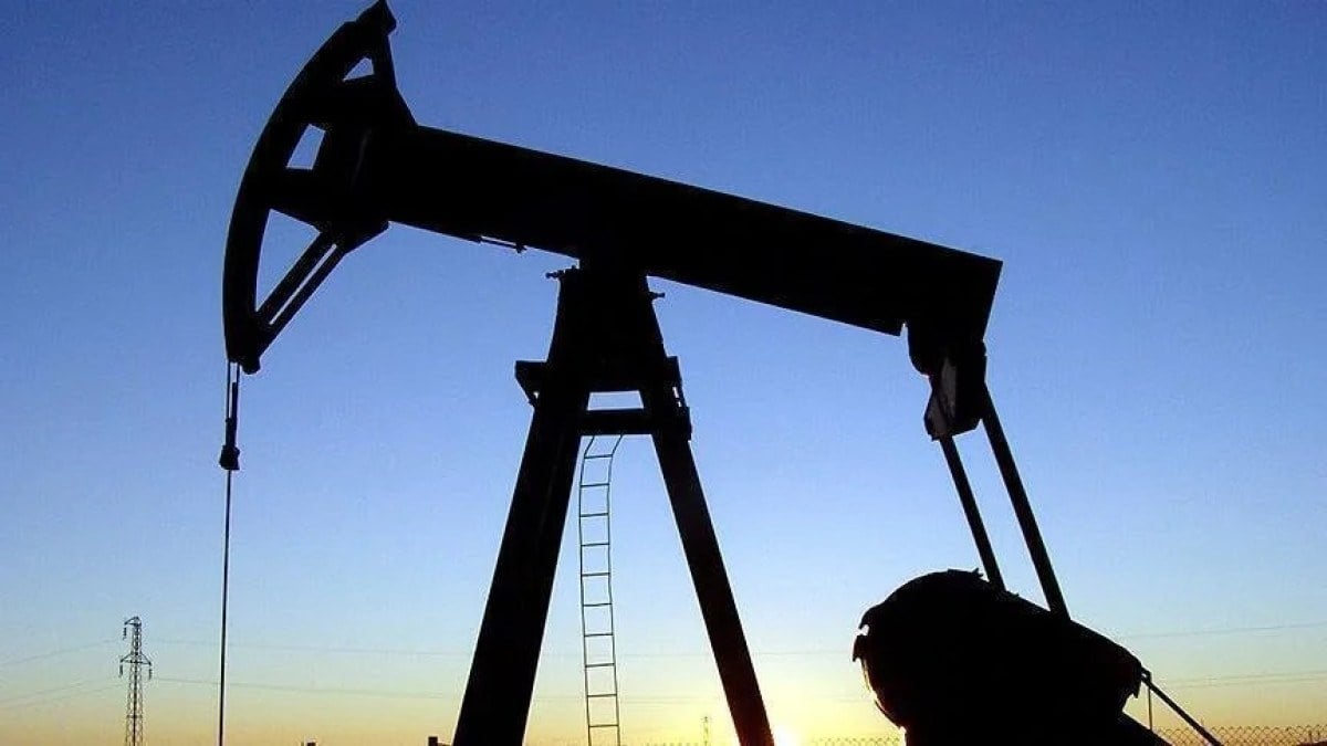 jeopolitik olaylardan etkileniyor brent petrolun varil fiyati 8936 dolar 2 DZw6P5WX