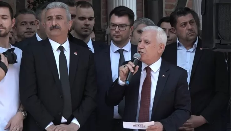 Mustafa Bozbey, Bursa Büyükşehir Belediye Başkanlığı görevini devraldı