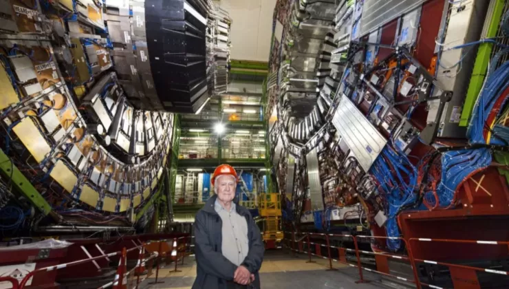“Tanrı parçacığını” tahmin eden fizikçi Peter Higgs 94 yaşında öldü