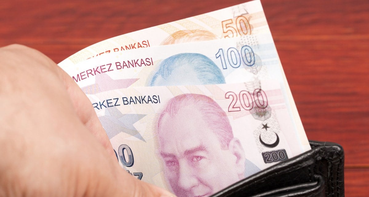 uc aylik enflasyonun memur ve emekli maaslarina yansimasi 0 GuUmjWyS