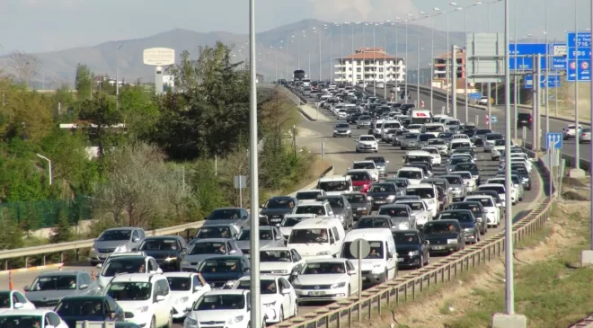 43 ilin güzergahı Kırıkkale’den 1 milyon 335 bin araç geçti