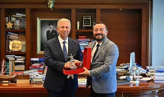 Başkan Turan, Ankara Büyükşehir Belediye Başkanı Mansur Yavaş’ı ziyaret etti