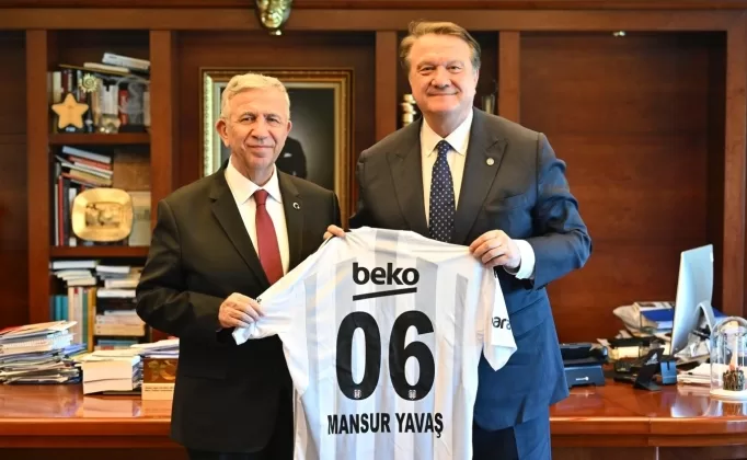 Beşiktaş Başkanı Hasan Arat, Mansur Yavaş’ı ziyaret etti