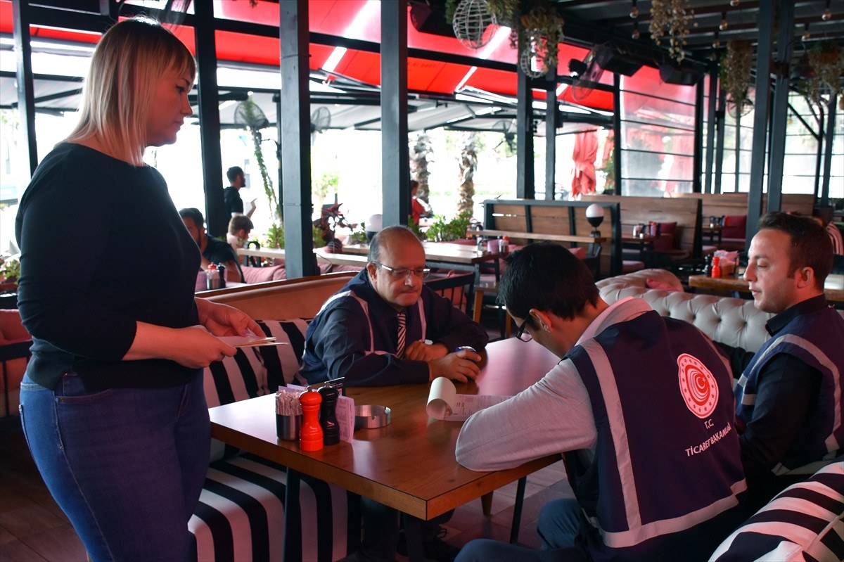 cumhurbaskani erdogan talimati verdi ekipler kafe restoranlari denetledi 4 faDzDUyT