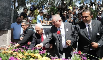 Edremit Belediyesi Ali Ekber Çiçek’i andı