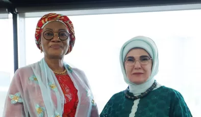 Emine Erdoğan Nijerya Devlet Başkanının eşi Remi Tinubu ile bir araya geldi