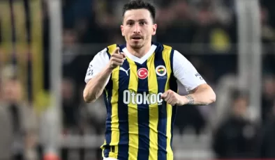 Fenerbahçe’de Mert Hakan forma bekliyor!