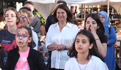Foça Belediyesi, 23 Nisan Ulusal Egemenlik ve Çocuk Bayramı haftası kapsamında, Foça ve Yenifoça’da Çocuk Buluşmaları gerçekleştirdi