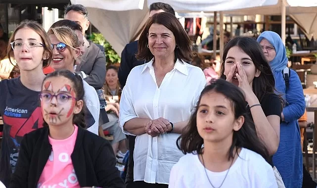 Foça Belediyesi, 23 Nisan Ulusal Egemenlik ve Çocuk Bayramı haftası kapsamında, Foça ve Yenifoça’da Çocuk Buluşmaları gerçekleştirdi