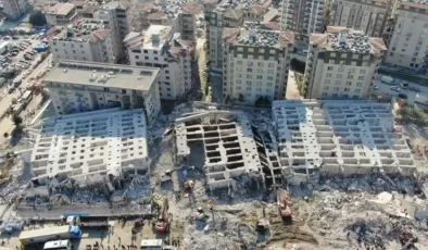 Hatay’da depremde yıkılan Rönesans Rezidans’ın davası başladı