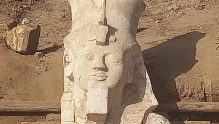 II. Ramses’in devasa heykelinin üst kısmı, alt kısmından 94 yıl sonra bulundu