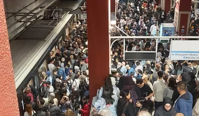 İstanbullular yeni haftaya metro arızasıyla başladı