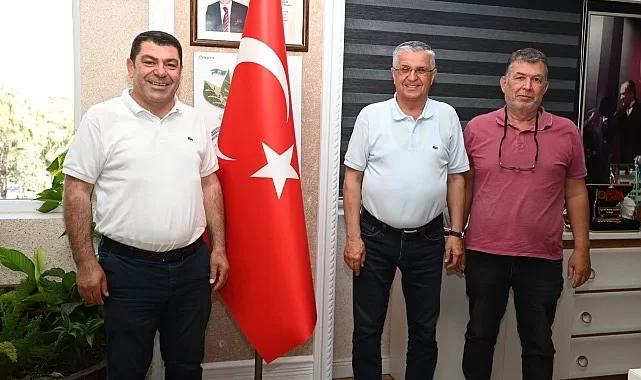 İYİ Parti İlçe Başkanı Hüseyin İnan, Kemer Belediye Başkanı Necati Topaloğlu’na nezaket ziyaretinde bulundu