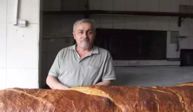Sivas’ta bir fırıncı 8 saatte devasa ekmek üretti!
