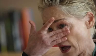 Türk Çayı Sohbetleri’ne konuk olan Sharon Stone gözyaşlarına boğuldu: Hastalandım unutuldum!