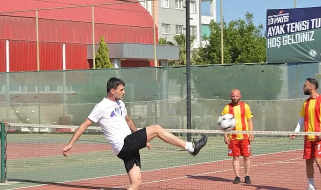 Yenişehir Belediyesi 19 Mayıs Ayak Tenisi Turnuvası başladı