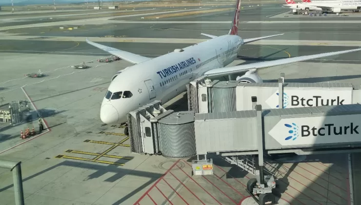 Acil durum bildiren THY uçağı saatler sonra İstanbul’a döndü
