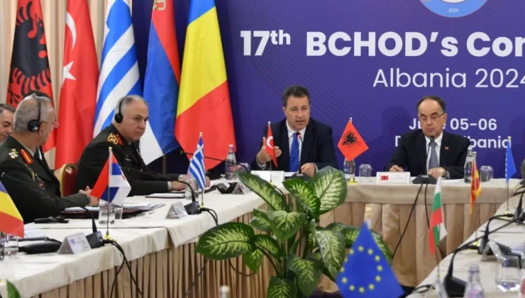 Arnavutluk Cumhurbaşkanı Begaj, Metin Gürak’ı kabul etti