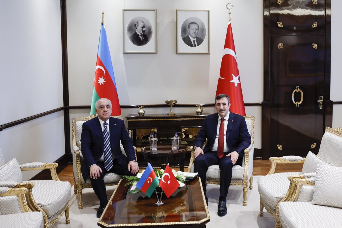 cevdet yilmaz turkiye azerbaycan ticaret hedefi 15 milyar dolar 0 q3TKfhRL