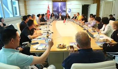 Çin heyetinden Antalya Büyükşehir Belediyesi’ne ziyaret
