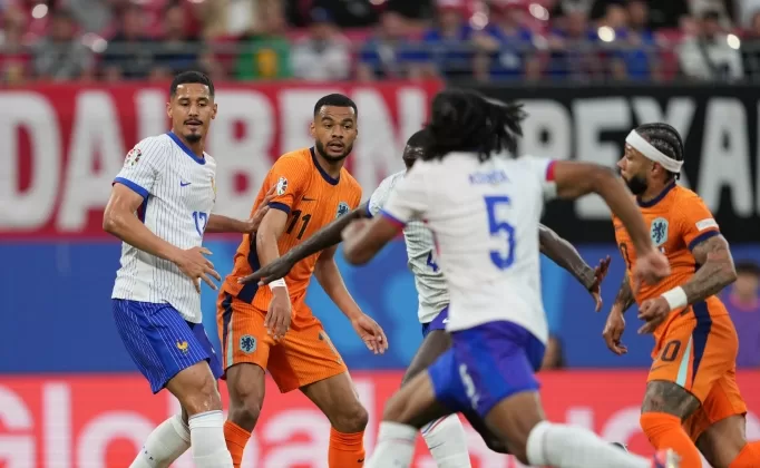 Hollanda ile Fransa’dan sessiz maç! Karar tartışma yarattı