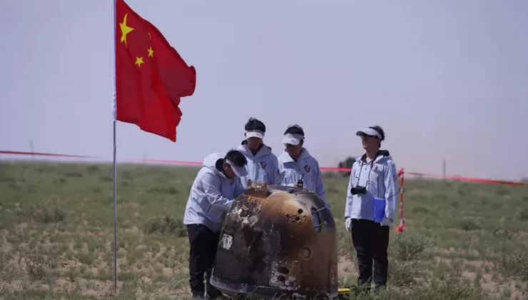 İnsanlık için bir ilk: Çin’in Ay’ın uzak tarafından aldığı örnekler Dünya’ya ulaştı