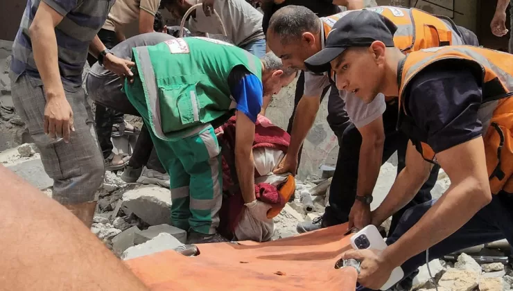 İsrail yine sivilleri hedef aldı: 17 kişi öldü