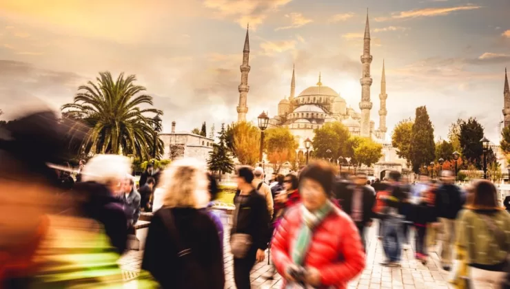İstanbul’a yabancı turist akını: Üç ayda 3 milyon 766 bin kişi geldi