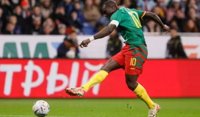 Kamerun, Aboubakar’la rahat kazandı