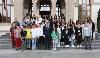 Konya Büyükşehir’in Kültür Gezileriyle İlçelerde Yaşayan Binlerce Öğrenci Konya’yı Yakından Keşfetti