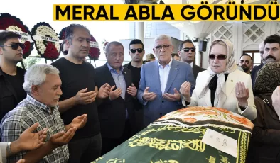 Meral Akşener ile Müsavat Dervişoğlu cenazede görüntülendi