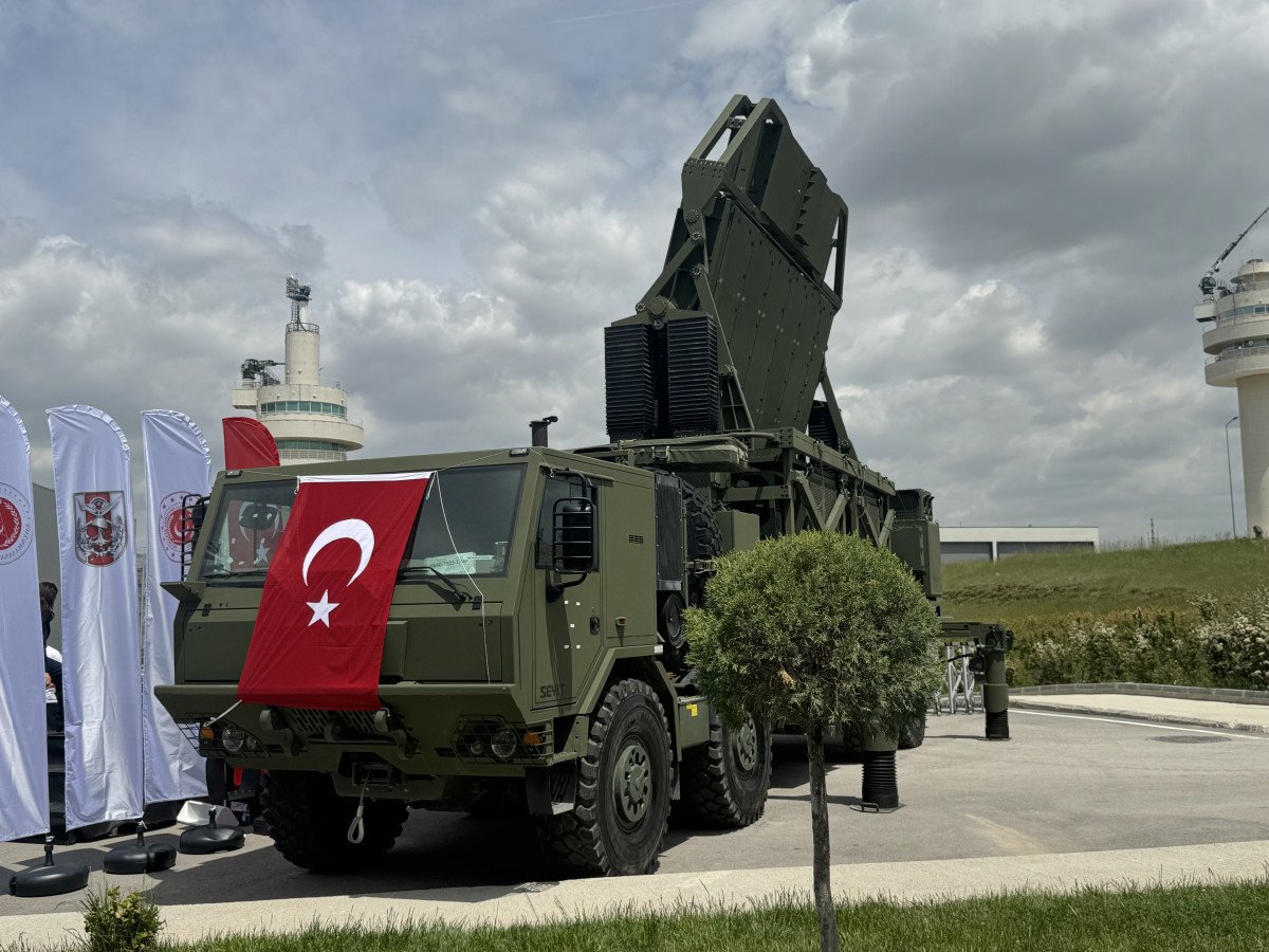 turkiyenin en uzun menzilli radari alp 300 g tskya teslim edildi 6