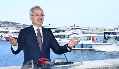 Abdulkadir Uraloğlu: Limanlarımızda elleçlenen yük miktarı arttı