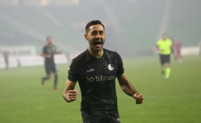 Bursaspor, kupa koleksiyoncusu Mustafa’yı transfer etti