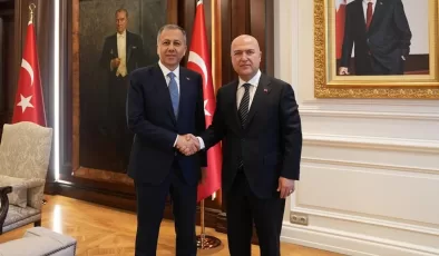 CHP’li Murat Bakan, İçişleri Bakanı Ali Yerlikaya ile görüştü