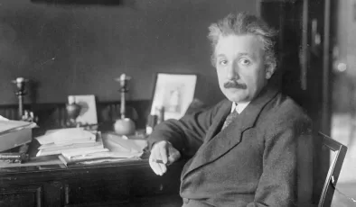 Einstein’ın ABD Başkanına yazdığı atom bombası mektubu satışa çıkıyor