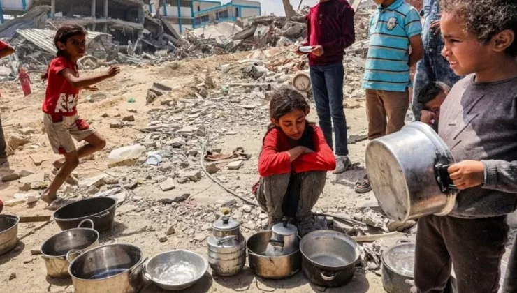 Gazze’de çocuklar yetersiz beslenme nedeniyle ölümle pençeleşiyor