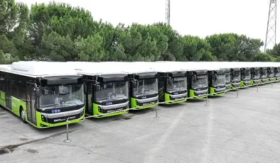 Kocaeli Büyükşehir’in 20 yeni otobüsü teslim edildi