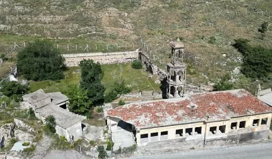 Tarihi Çan Kulesi ve Damat İbrahim Paşa İlkokulu Binası Restore Edilecek