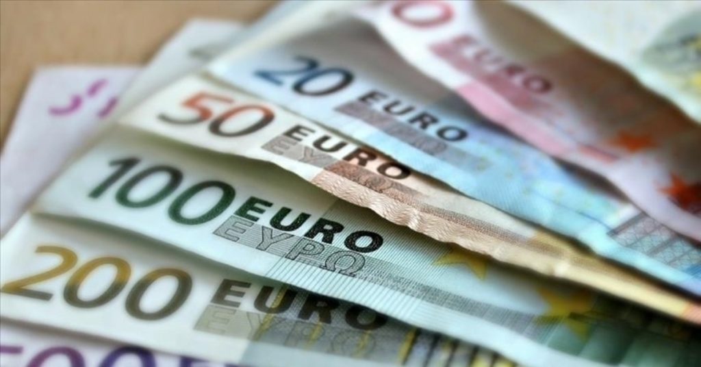 ab ulkeleri dondurulan rus varliklariyla ukrayna039ya 35 milyar euro kredi verecek dis haberler