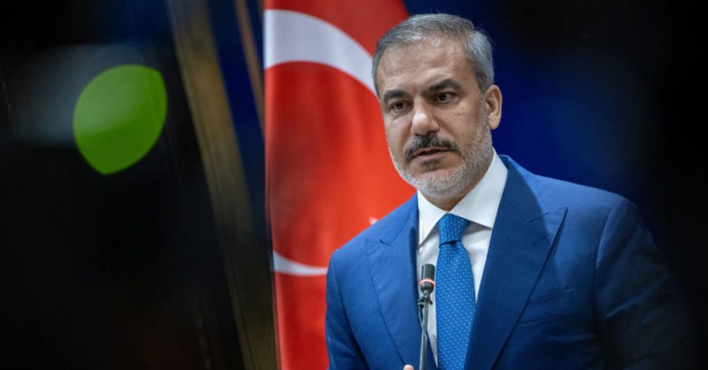 disisleri bakani fidan lubnan basbakani ile telefonda gorustu dis haberler