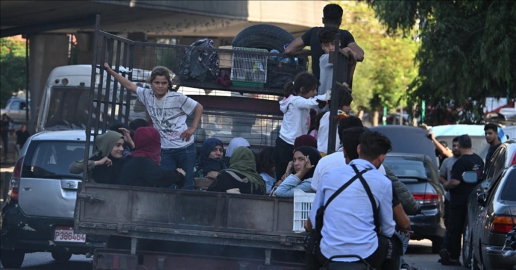 israil039in saldirilari nedeniyle lubnan039da yerinden edilenlerin sayisi 19 milyona yaklasti dunya haberleri dis haberler