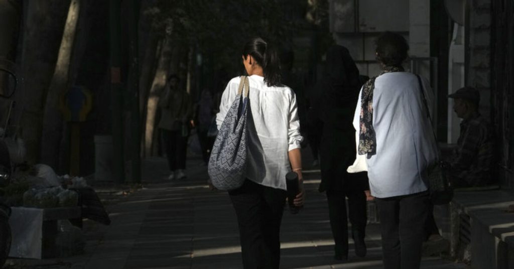 iran039da yururluge girmesi beklenen tesettur yasa tasarisi durduruldu dis haberler