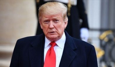 ABD Başkanı Trump, İngiltere Başbakanı Starmer'la telefonda görüştü – Dünya haberleri | Dış Haberler